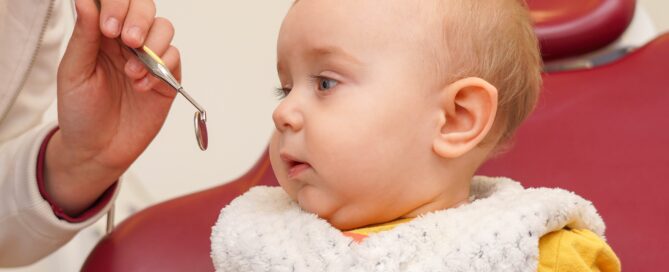 child's first dental appointment